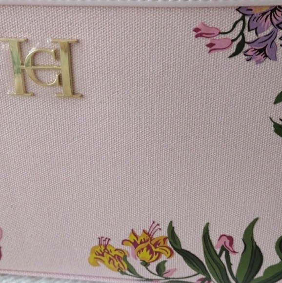 Carolina Herrera Pink Floral Clutch Bag - Picture 10 of 16